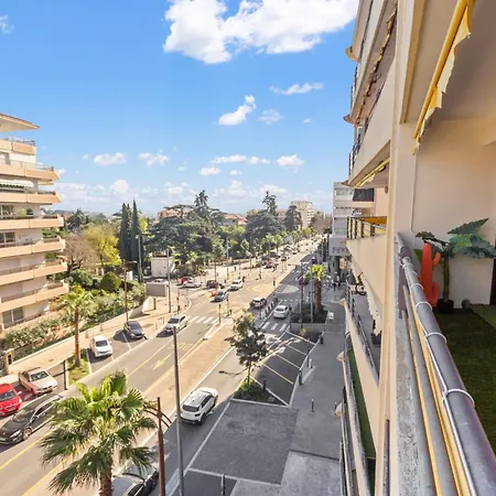 Le Chambord - Hypercentre - Spacious - Terrace Apartment