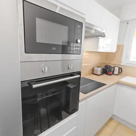 Apartment Le Chambord - Hypercentre - Spacious - Terrace Le Cannet